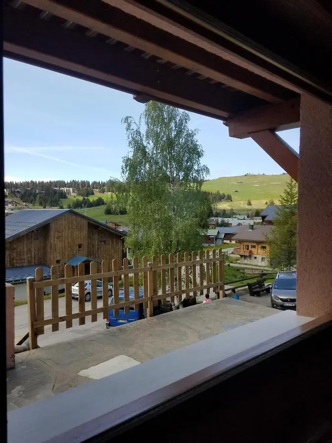 Les Saisies Cote Bisanne Appartement Dans Chalet Le Nepal 0*, Les Saisies