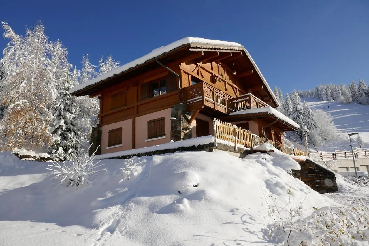 Les Saisies Cote Bisanne Appartement Dans Chalet Le Nepal 0*, Les Saisies
