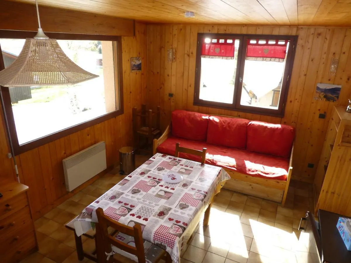 Apartment Les Saisies Cote Bisanne Appartement Dans Chalet Le Nepal